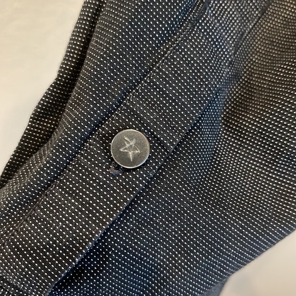 John Varvatos Micro Dot Button Down Dress Shirt Size 17.5R - Picture 8 of 9